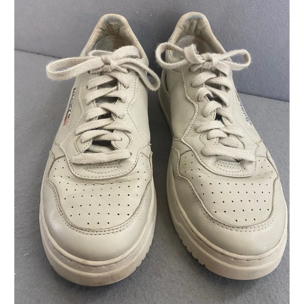Autry Medalist Low Goatskin Leather Sneakers Off-White Cream Mens 43 US 10